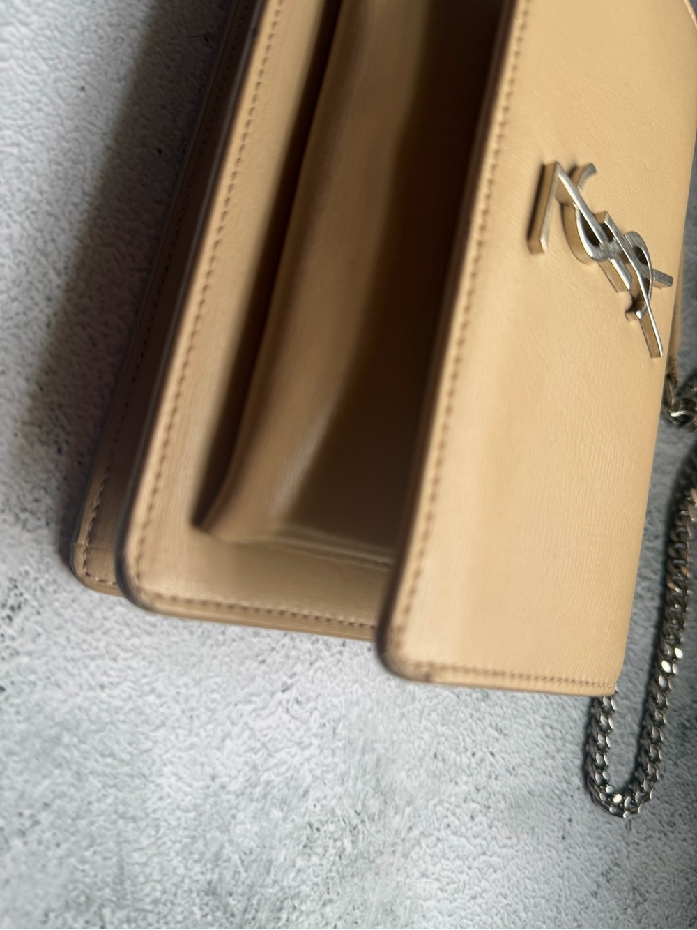 Saint Laurent Beige Monogram leather bag - Picture 7 of 16